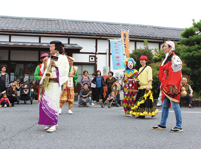 地元出身の皆さんも応援に駆けつけます